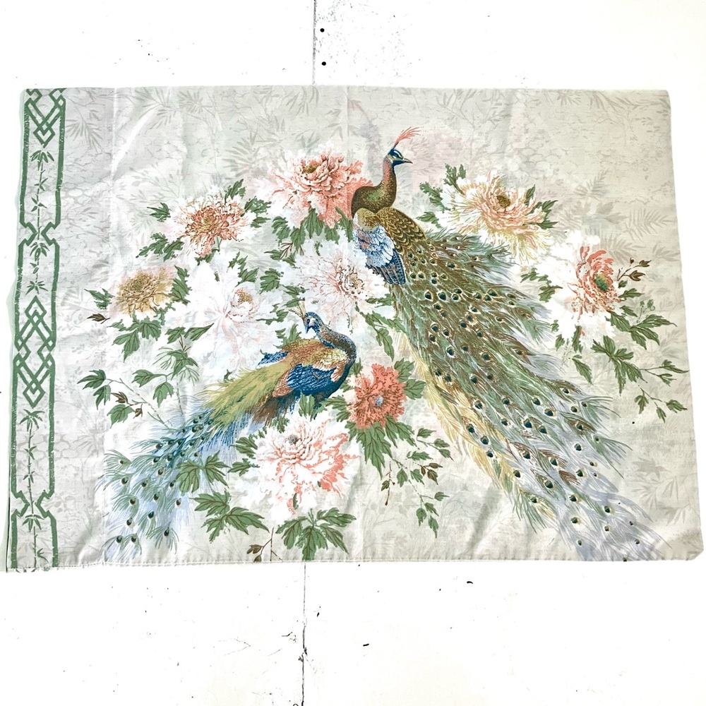 Vintage 70’s regency peacock birds pillowcase